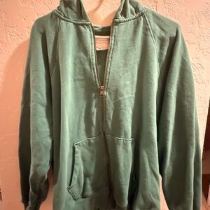 American Eagle Outfitters Green Crew Neck Sweater